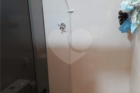 Apartamento à venda com 3 quartos em Vila Constança, São Paulo, SP
