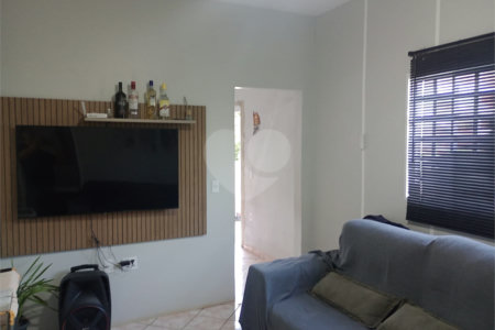 Chácara à venda com 5 quartos, sendo 1 suíte, em Jardim Marabá, Itapetininga, SP