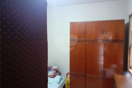 Casa de Vila à venda com 4 quartos, sendo 2 suítes,  em Vila São Francisco, São Paulo, SP