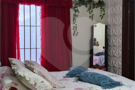 Casa à venda com 2 quartos, sendo 1 suíte, em Dona Edith Campos Fávero, Paulínia, SP