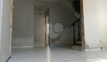 Sobrado à venda com 3 quartos em Alto da Boa Vista, São Paulo, SP