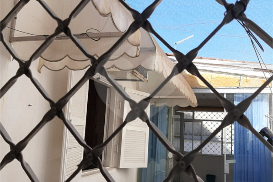 Sobrado à venda com 3 quartos em Tremembé, São Paulo, SP