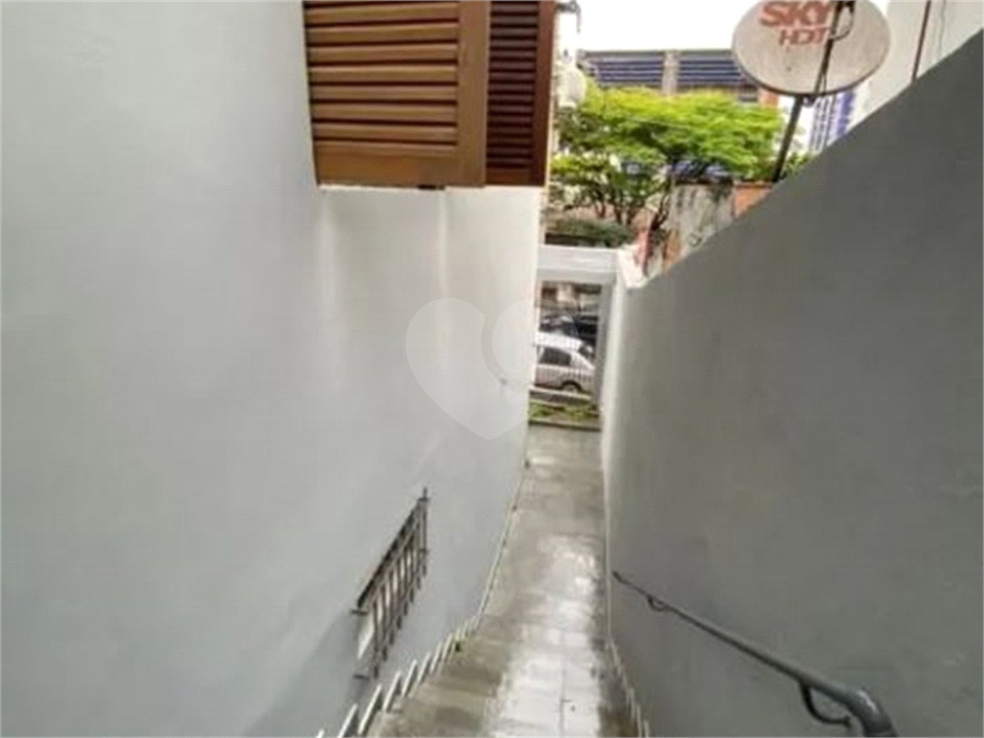 Sobrado à venda ou para alugar com 5 quartos, sendo 3 suítes, em Santana, São Paulo, SP
