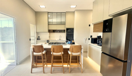Apartamento à venda com 3 suítes em Santo Amaro, São Paulo, SP