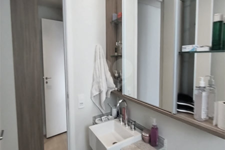 Apartamento à venda com 2 suítes em Pinheiros, São Paulo, SP