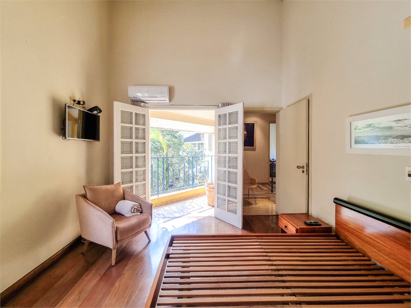 Casa à venda com 4 suítes no condomínio Annecy Village, São Paulo - SP