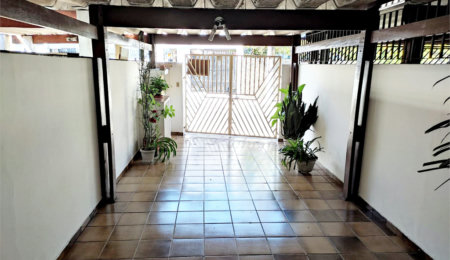 Sobrado à venda com 2 suítes em Tremembé, São Paulo, SP