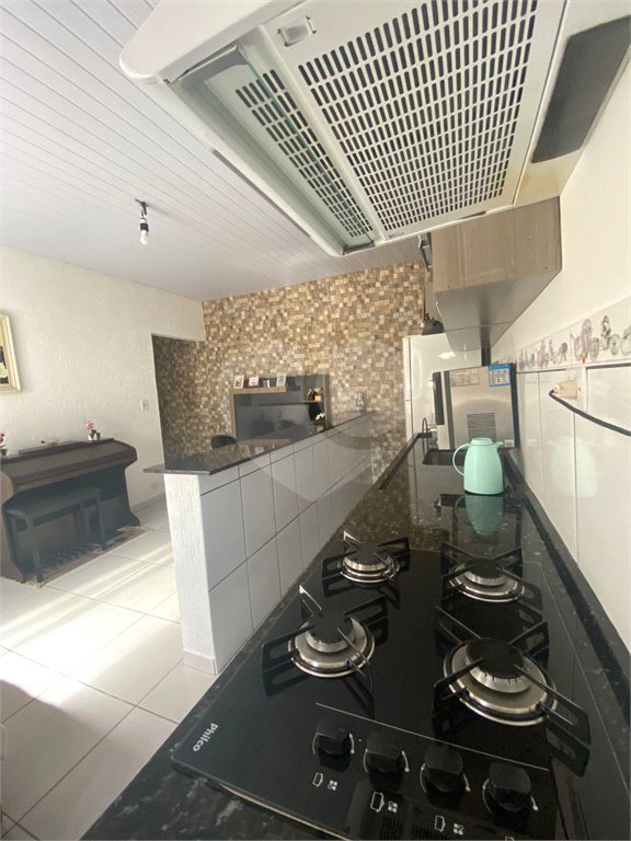 Casa à venda com 2 quartos, sendo 1 suíte, em Jardim Alvinópolis, Atibaia, SP