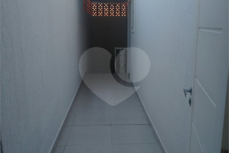 Sobrado à venda com 3 quartos, sendo 1 suíte, em Vila Gustavo, São Paulo, SP