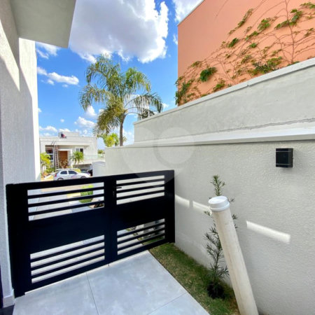 Casa à venda com 4 suítes no condomínio Jardim Vila Paradiso, Indaiatuba - SP