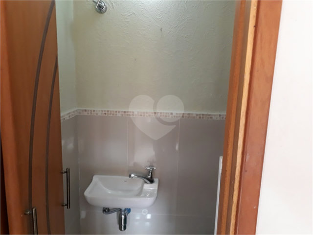 Sobrado à venda com 3 quartos, sendo 2 suítes,  em Santana, São Paulo, SP