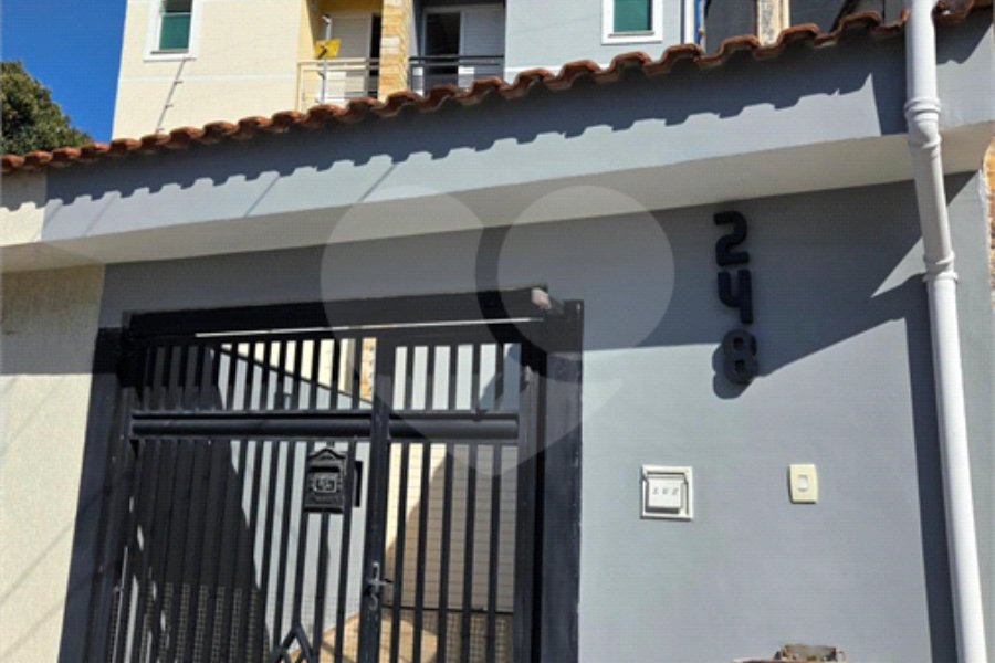Sobrado à venda com 3 quartos, sendo 1 suíte, em Vila Gustavo, São Paulo, SP