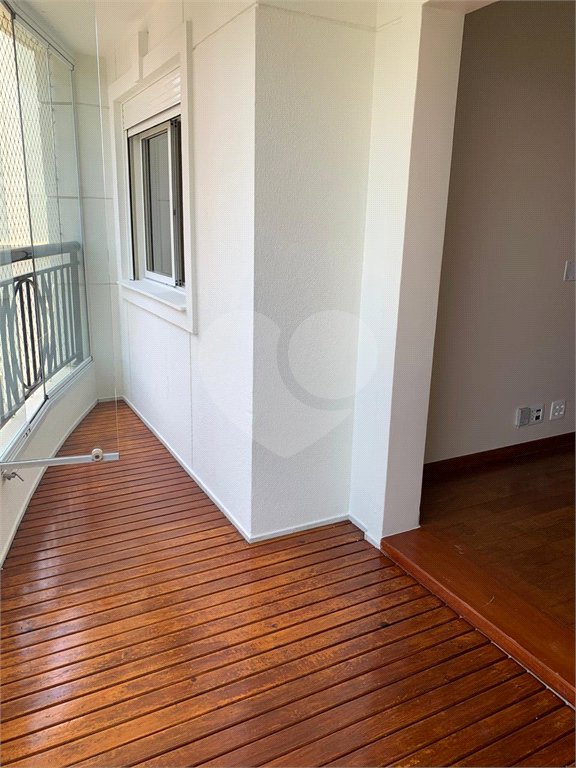 Apartamento à venda com 2 quartos, sendo 1 suíte,  em Indianópolis, São Paulo, SP
