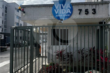 Apartamento à venda com 2 quartos em Santa Cruz, Rio de Janeiro, RJ