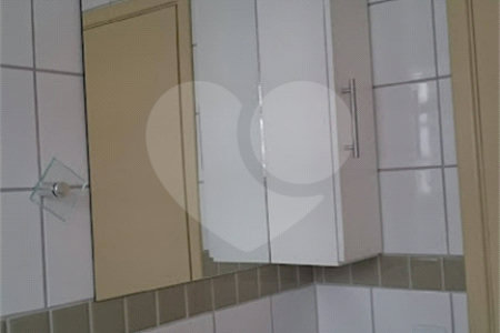 Vendo Apartamento no Residencial Aline na Cidade de São Carlos SP.