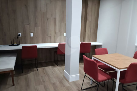 Apartamento de 40m² na Mooca para venda e locação - 2 dormitórios.