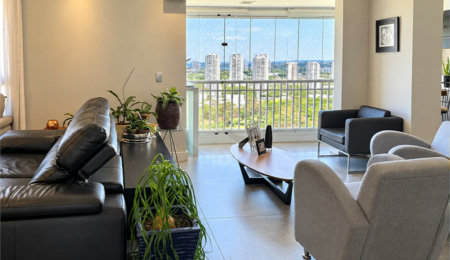 Apartamento à venda com 3 suítes em Campo Grande, São Paulo, SP