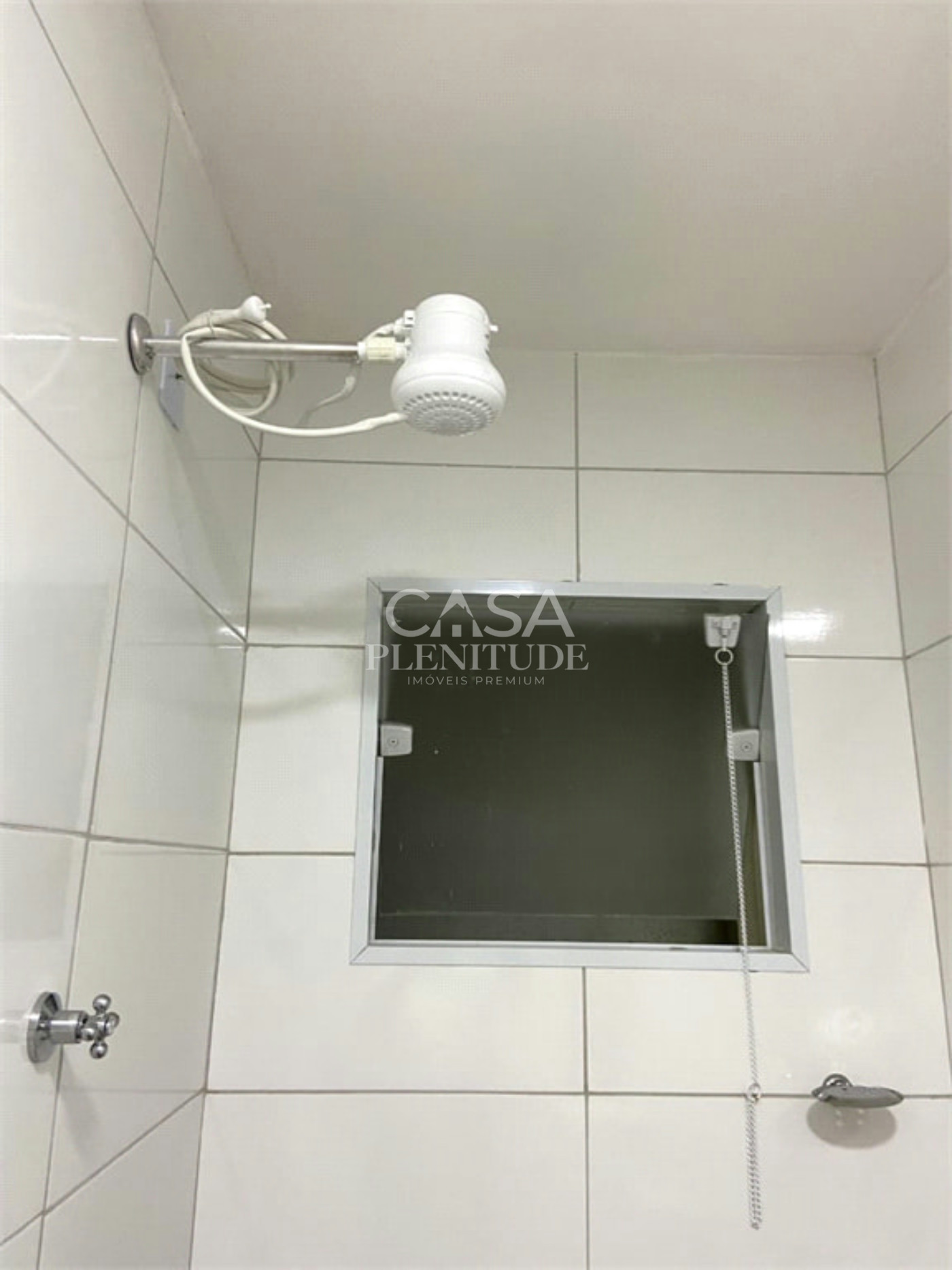Casa à venda com 2 quartos em Jardim São Guilherme, Sorocaba, SP