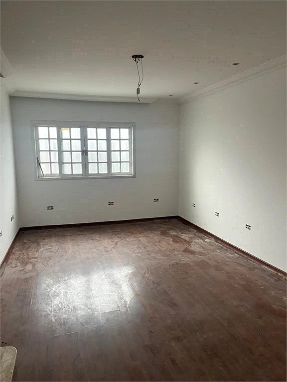 Casa à venda com 5 quartos, sendo 3 suítes, em Jardim Bonfiglioli, São Paulo, SP