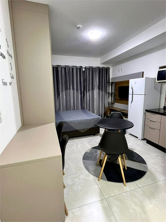 Apartamento à venda com 1 quarto em Parada Inglesa, São Paulo, SP