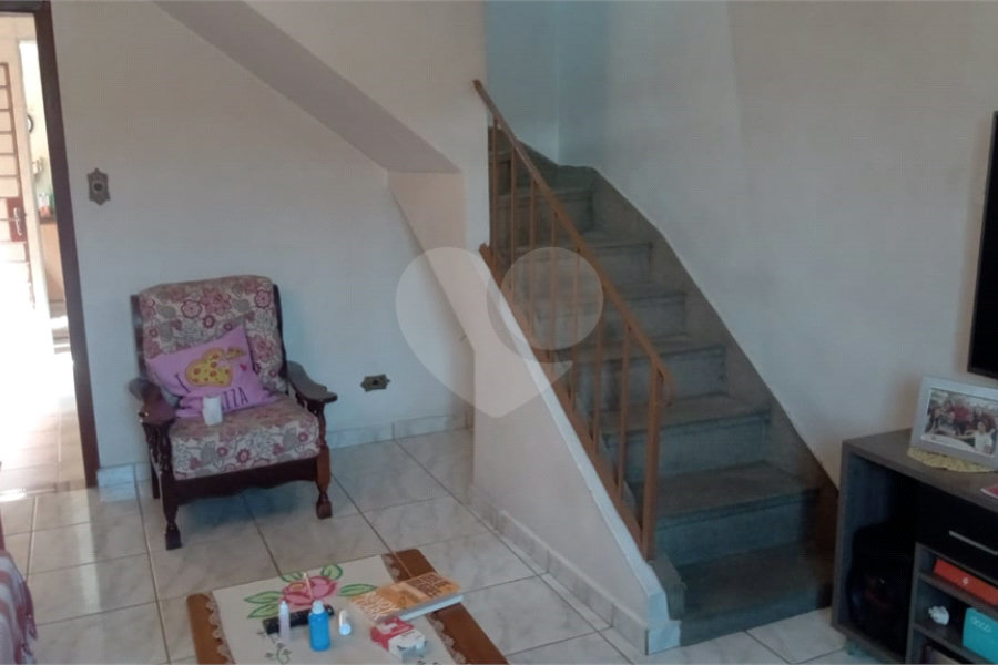 Casa à venda com 3 quartos, sendo 1 suíte, em Vila Medeiros, São Paulo, SP