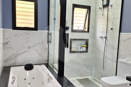 Chácara à venda com 4 quartos, sendo 2 suítes, em Recanto das Acácias, São Roque, SP