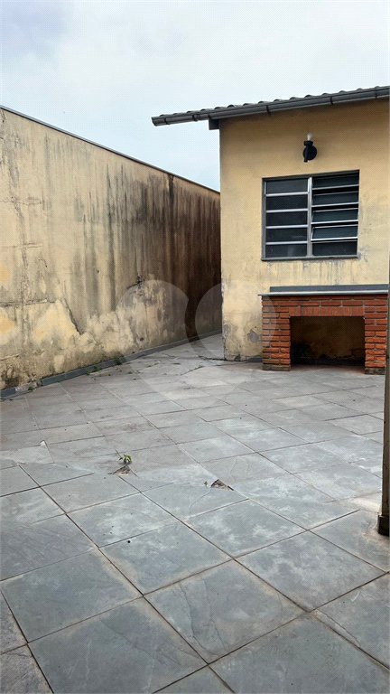 Casa Térrea à venda com 3 quartos em Jardim Dom José, São Paulo, SP