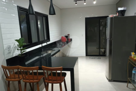 Casa à venda com 3 quartos, sendo 1 suíte, no condomínio Jardins Di Roma Piazza Venezia, Indaiatuba - SP