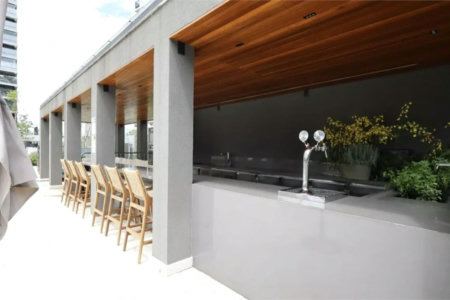 Apartamento à venda com 4 suítes em Vila Cordeiro, São Paulo, SP