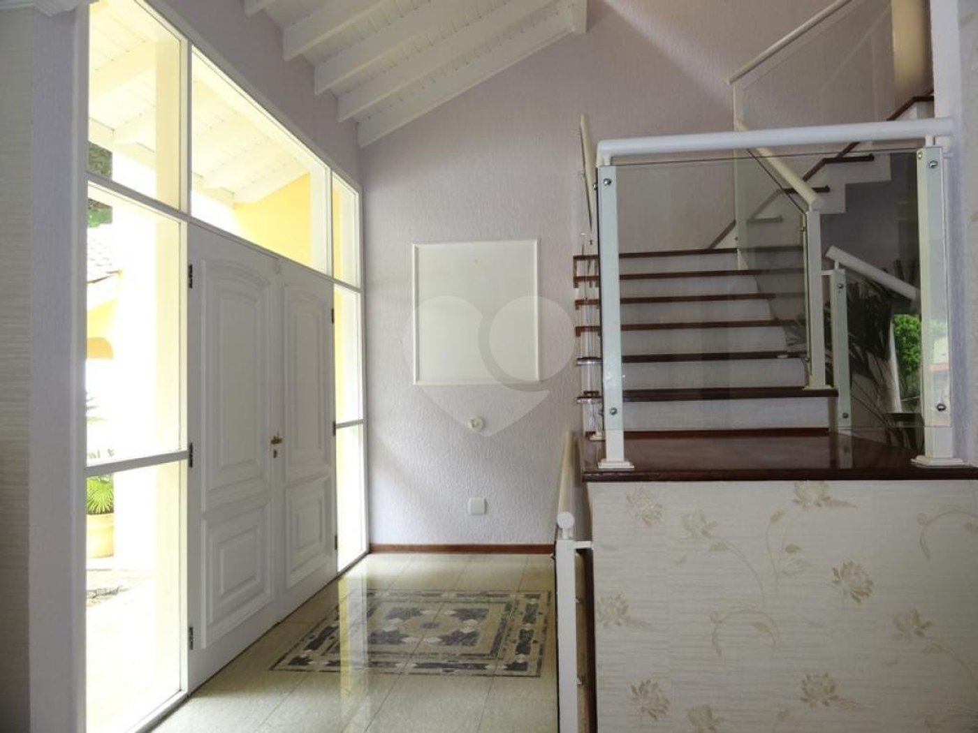 Casa à venda com 4 suítes no condomínio Jardim Ibiratiba, São Paulo - SP