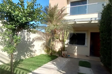 Casa à venda com 3 quartos, sendo 1 suíte, em Campo Grande, Rio de Janeiro, RJ