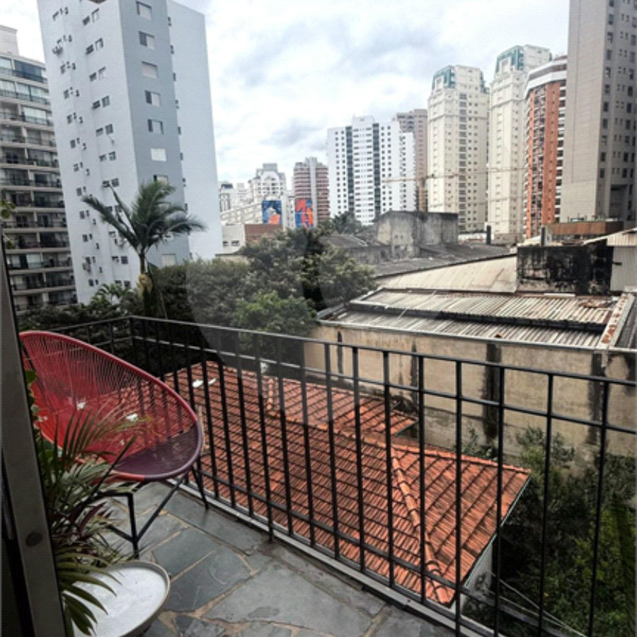 Cobertura à venda com 3 quartos, sendo 1 suíte, em Vila Olímpia, São Paulo, SP