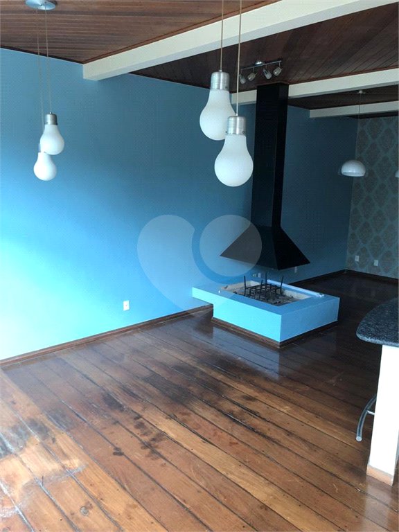 Casa à venda com 5 suítes no condomínio Alpes da Cantareira, Mairiporã - SP