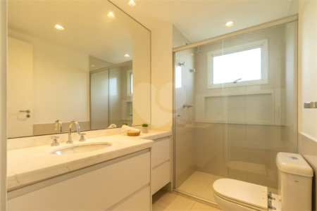 Apartamento à venda com 3 suítes em Alto da Boa Vista, São Paulo, SP