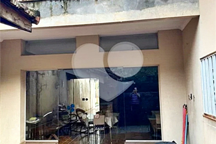 Casa à venda com 3 quartos, sendo 1 suíte, em Vila Albertina, São Paulo, SP