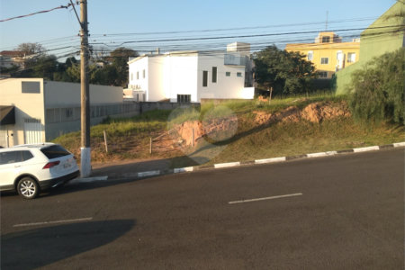 Terreno à venda no Centro, Vinhedo, SP
