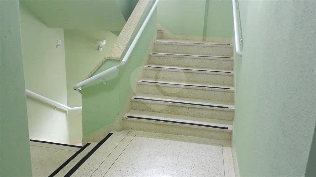 Apartamento à venda com 2 quartos, sendo 1 suíte, em Caiçara, Praia Grande, SP