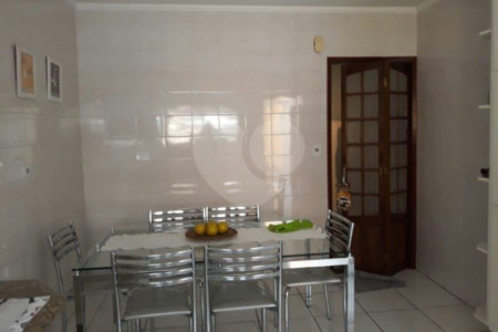 Sobrado à venda com 3 quartos, sendo 1 suíte,  em Tucuruvi, São Paulo, SP