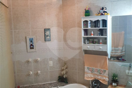 Casa à venda ou para alugar com 4 suítes em Vila Machado, Mairiporã, SP