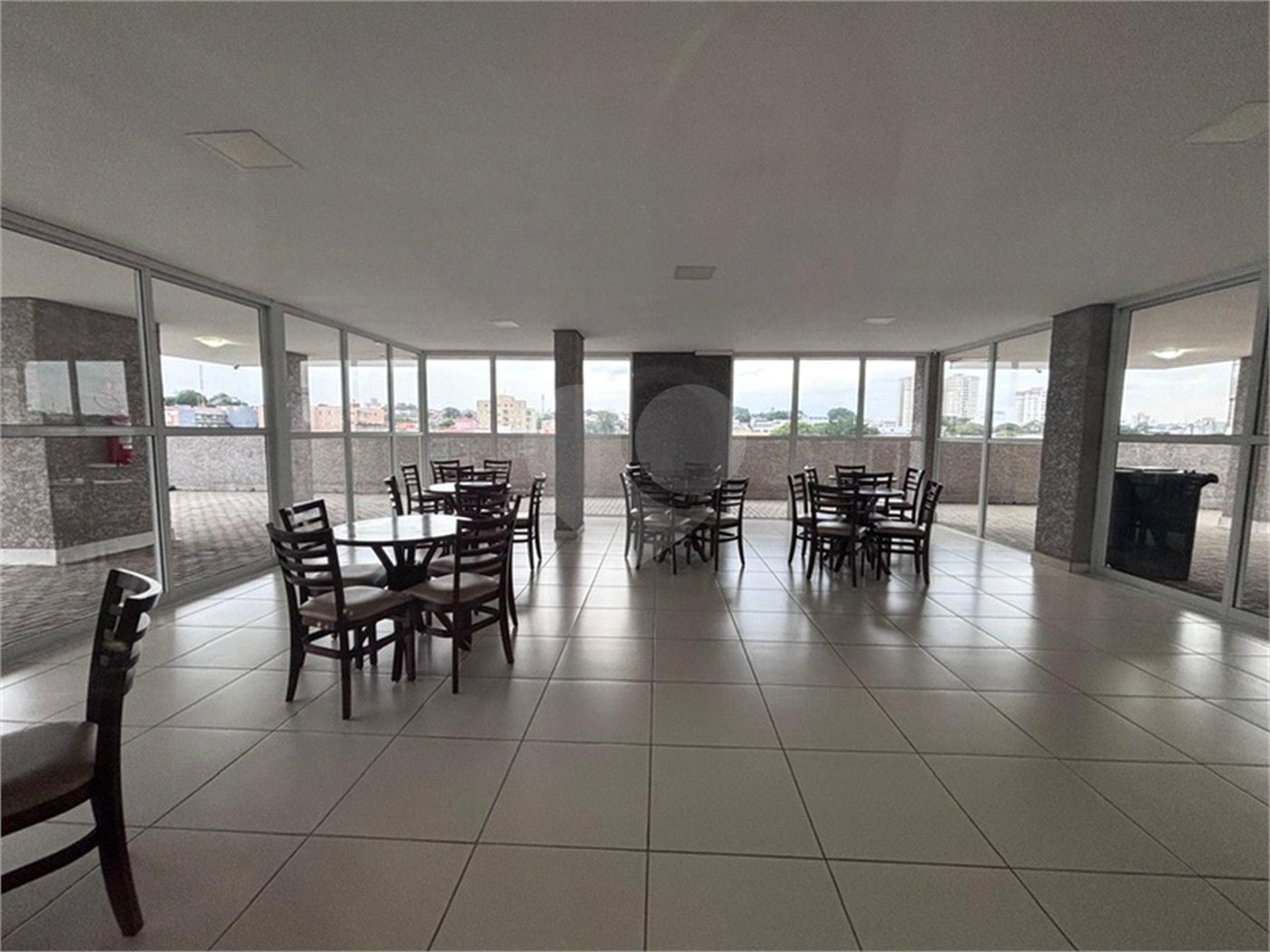Apartamento à venda com 3 quartos, sendo 1 suíte, em Jardim Piratininga, Sorocaba, SP