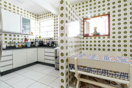 Apartamento à venda com 3 quartos, sendo 1 suíte,  em Santa Cecília, São Paulo, SP