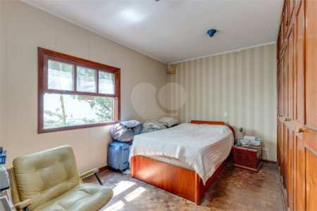 Casa à venda com 4 suítes no condomínio Granja do Morumbi, São Paulo - SP