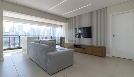 Apartamento à venda com 1 quarto em Vila Cordeiro, São Paulo, SP