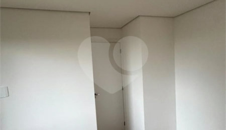 Apartamento à venda com 2 quartos em Parque Industrial Tomas Edson, São Paulo, SP