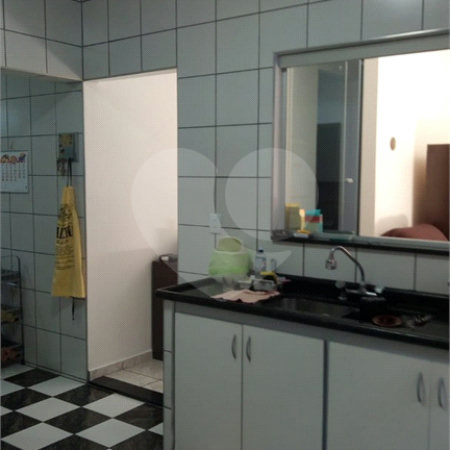 Casa Térrea à venda com 3 quartos, sendo 1 suíte, em Jardim Oriental, São Paulo, SP