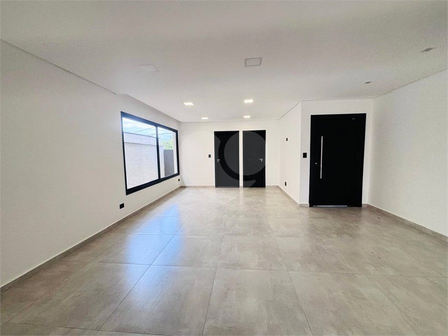 Casa à venda com 3 quartos, sendo 1 suíte,  no condomínio Cyrela Landscape Esplanada, Votorantim - SP