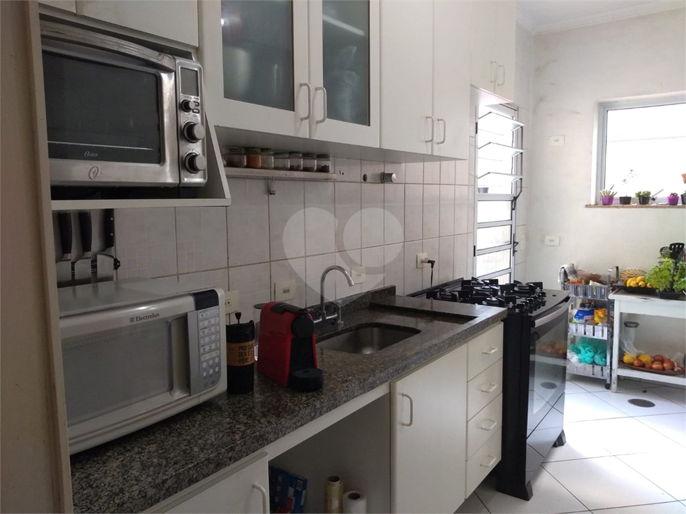 Casa em condomínio à venda com 3 quartos, sendo 1 suíte,  em Jardim Caboré, São Paulo, SP