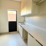 Casa à venda com 3 quartos, sendo 3 suítes, no condomínio Villa Dumont, Três Lagoas - MS