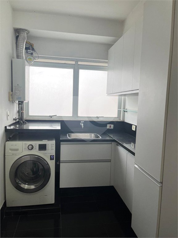 Apartamento à venda com 3 suítes em Vila Andrade, São Paulo, SP