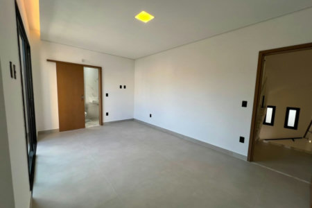 Sobrado com 4 dormitórios à venda, 234 m² por R$ 2.500.000,00 - Ponta da Praia - Santos/SP